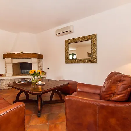 Villa Maggie By Interhome Valhova