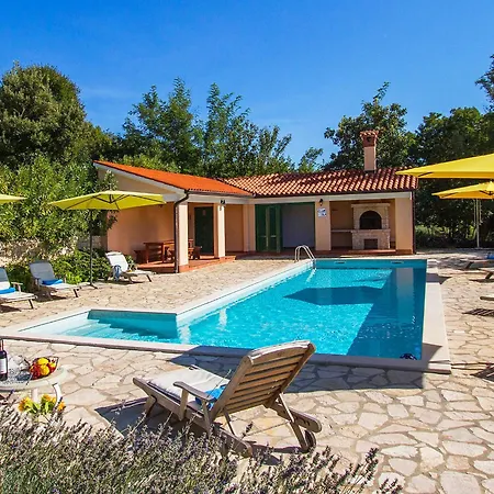 Villa Maggie By Interhome *